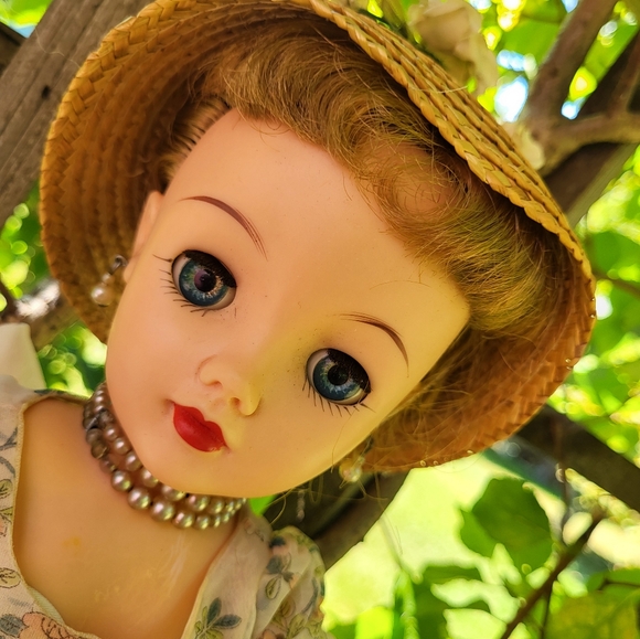 Antique Miss Revlon Doll - Picture 2 of 16